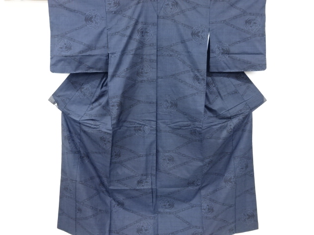 リサイクル　花丸文様織り出し本場泥大島紬着物(5マルキ)